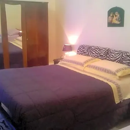 B&bgalatina1 Cis Alojamento de Acomodação e Pequeno-almoço