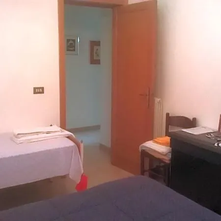 B&bgalatina1 Cis Alojamento de Acomodação e Pequeno-almoço