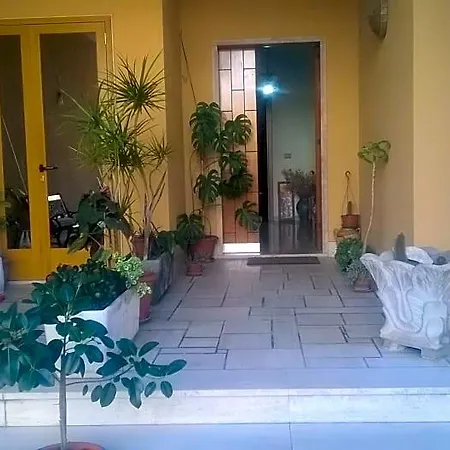 Alojamento de Acomodação e Pequeno-almoço B&bgalatina1 Cis