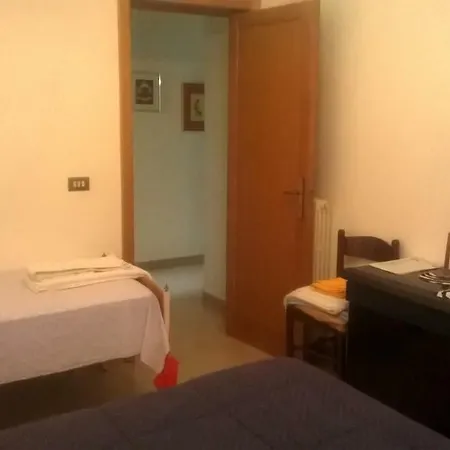 Alojamento de Acomodação e Pequeno-almoço B&bgalatina1 Cis Galatina